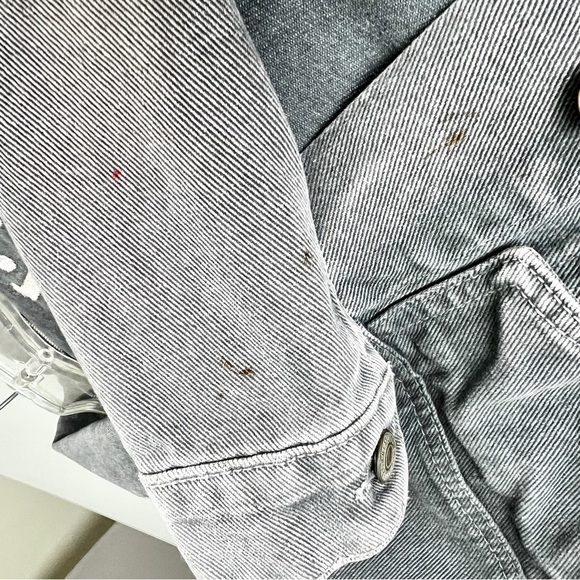 BRANDY MELVILLE AMARA DARLING OVERSIZED DENIM JACKET (FADED GREY) - Picture 13 of 15